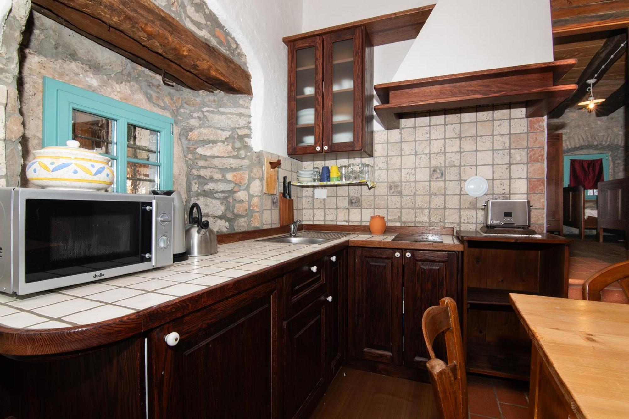 Apartments Valentinus 1800 Сежана Екстериор снимка